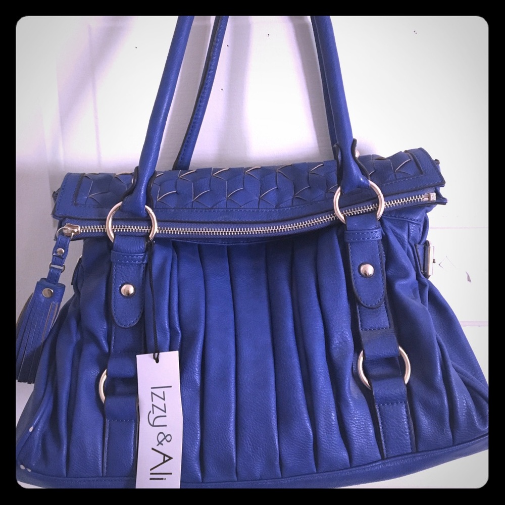 High quality vegan leather bags. Beautiful blue